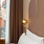 Hotel De L'alboro