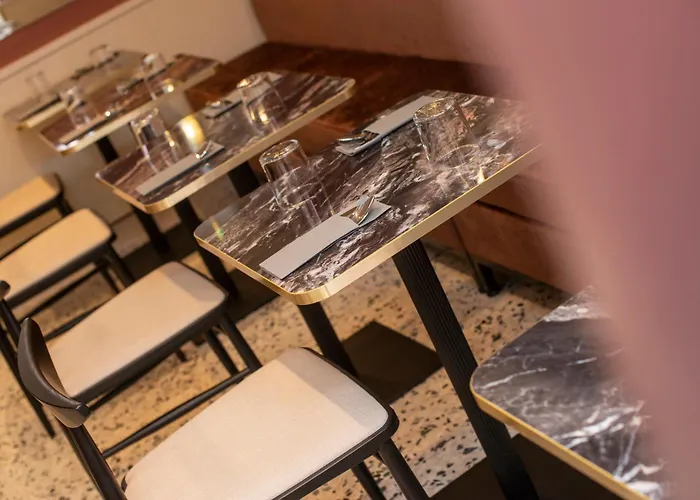 De L'alboro البندقية