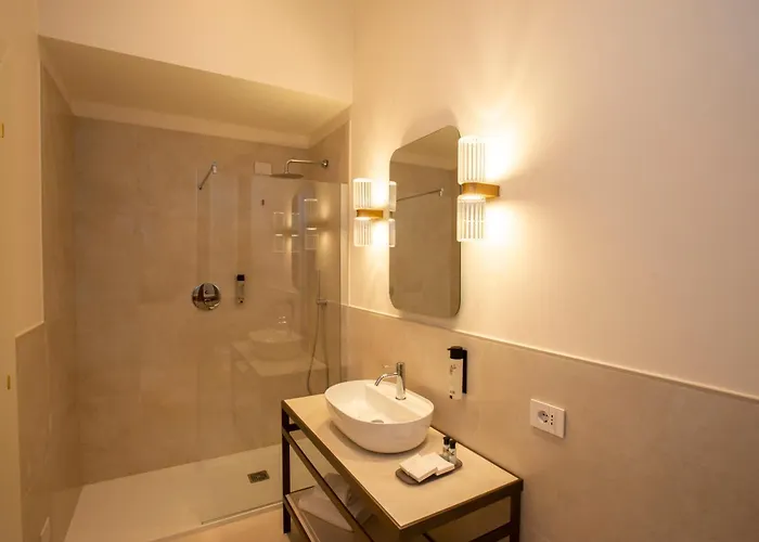 De L'alboro فندق البندقية